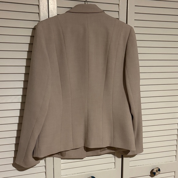 Kasper Women's Beige Pantsuit - Picture 3 of 3